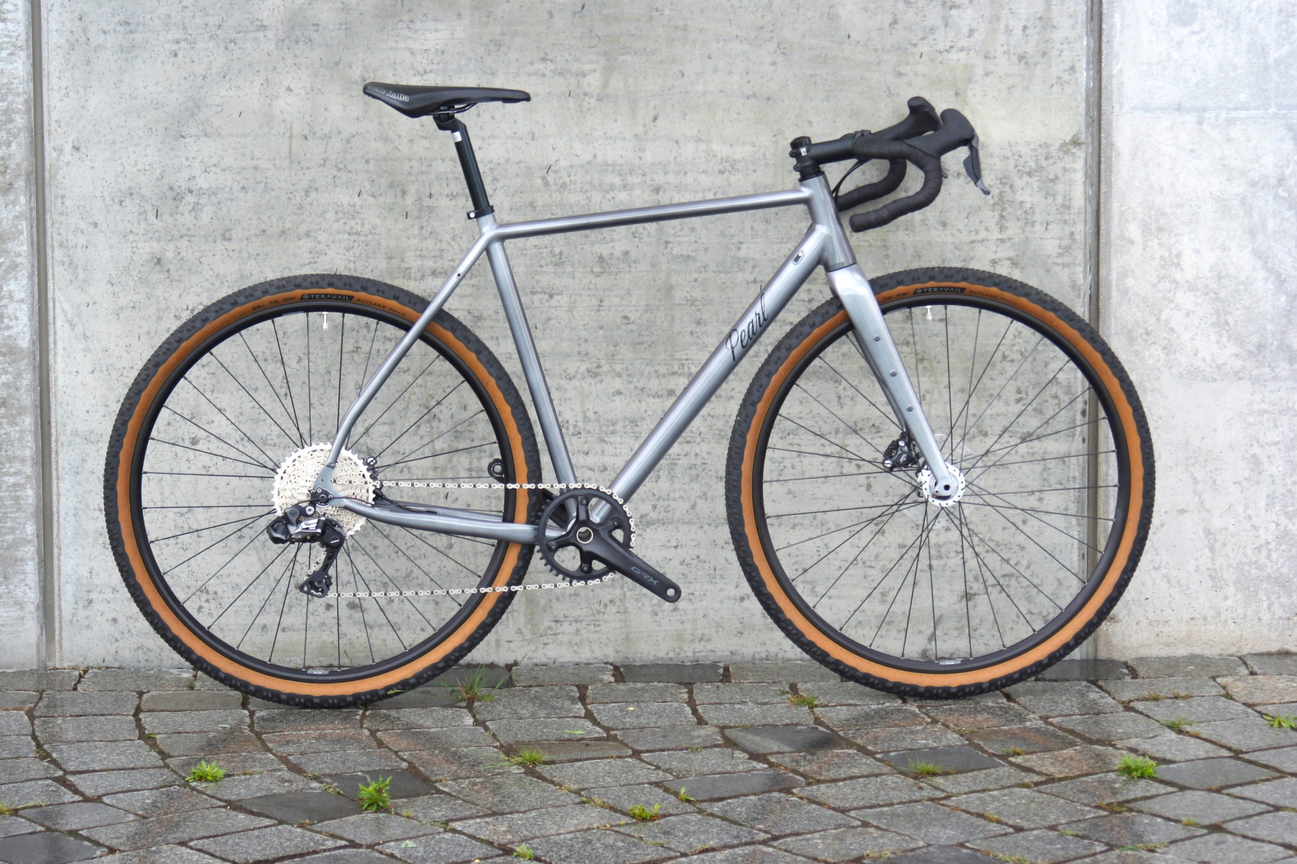 Pearl GRIT GRAVEL BIKE GRX Di2